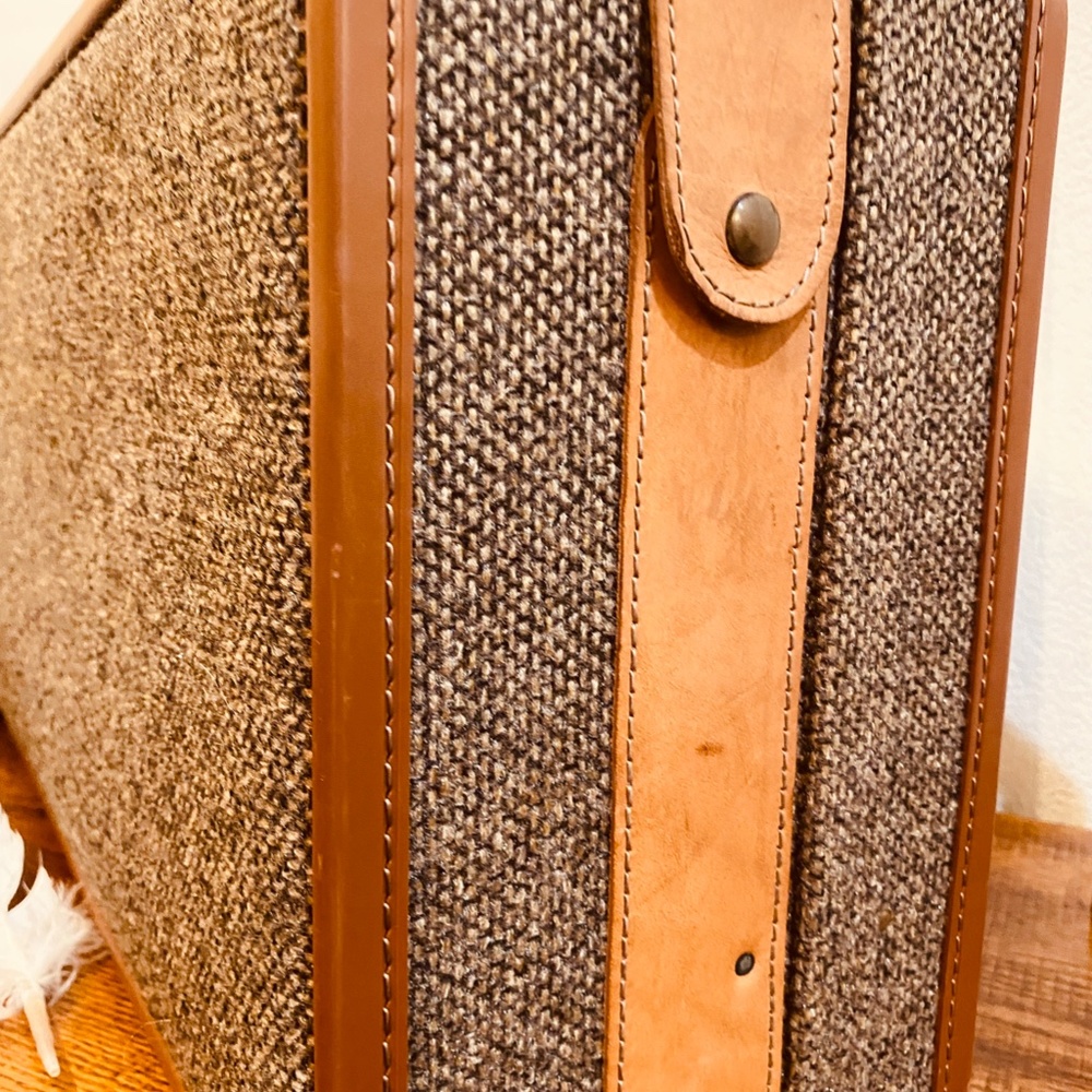 Vintage Hartmann Belting Leather and Tweed Suitcase/Overnight Bag/Luggage - EUC - Picture 7 of 15